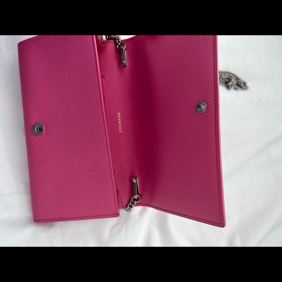 Balenciega purse with chain - Picture 3 of 5